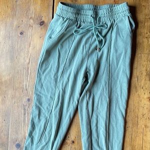 Small jogger sweatpants